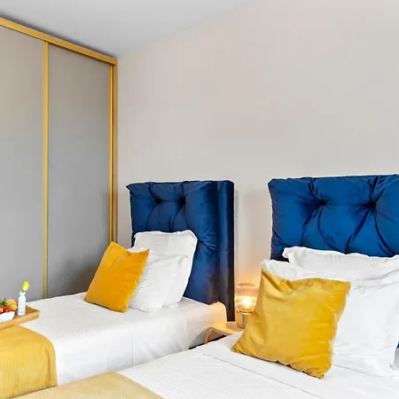 Mido Park With Private Parking & Self Check-in Appartement *