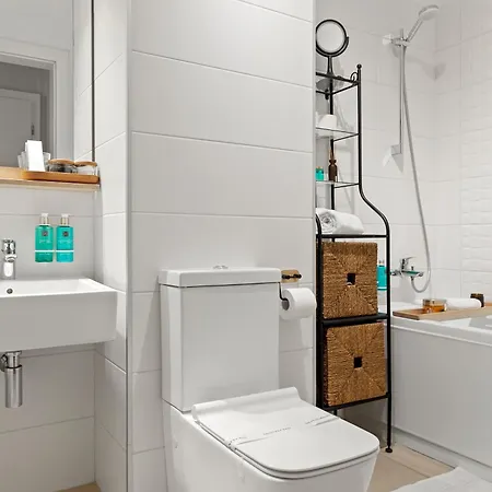 Mido Park With Private Parking & Self Check-in Appartement Bucarest