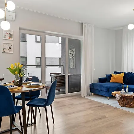 Mido Park With Private Parking & Self Check-in Appartement *