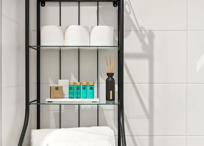 Mido Park With Private Parking & Self Check-in * 부쿠레슈티