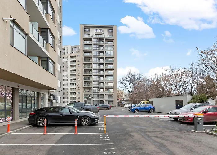 Mido Park With Private Parking & Self Check-in *