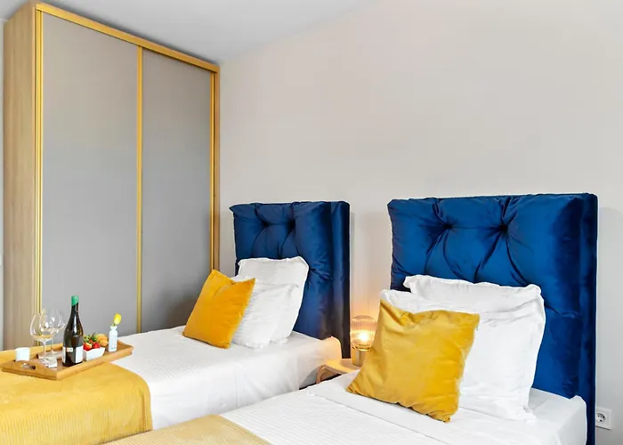 Mido Park With Private Parking & Self Check-in Apartament *